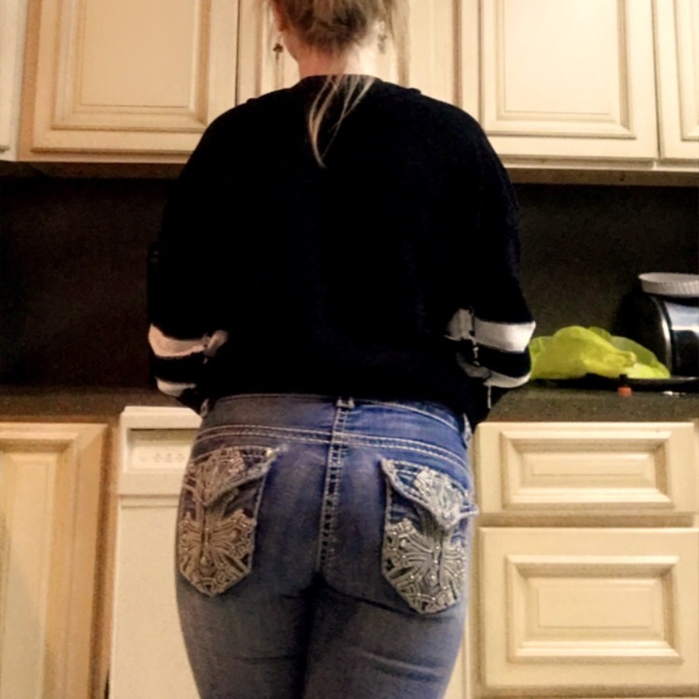 Boot cut low waisted